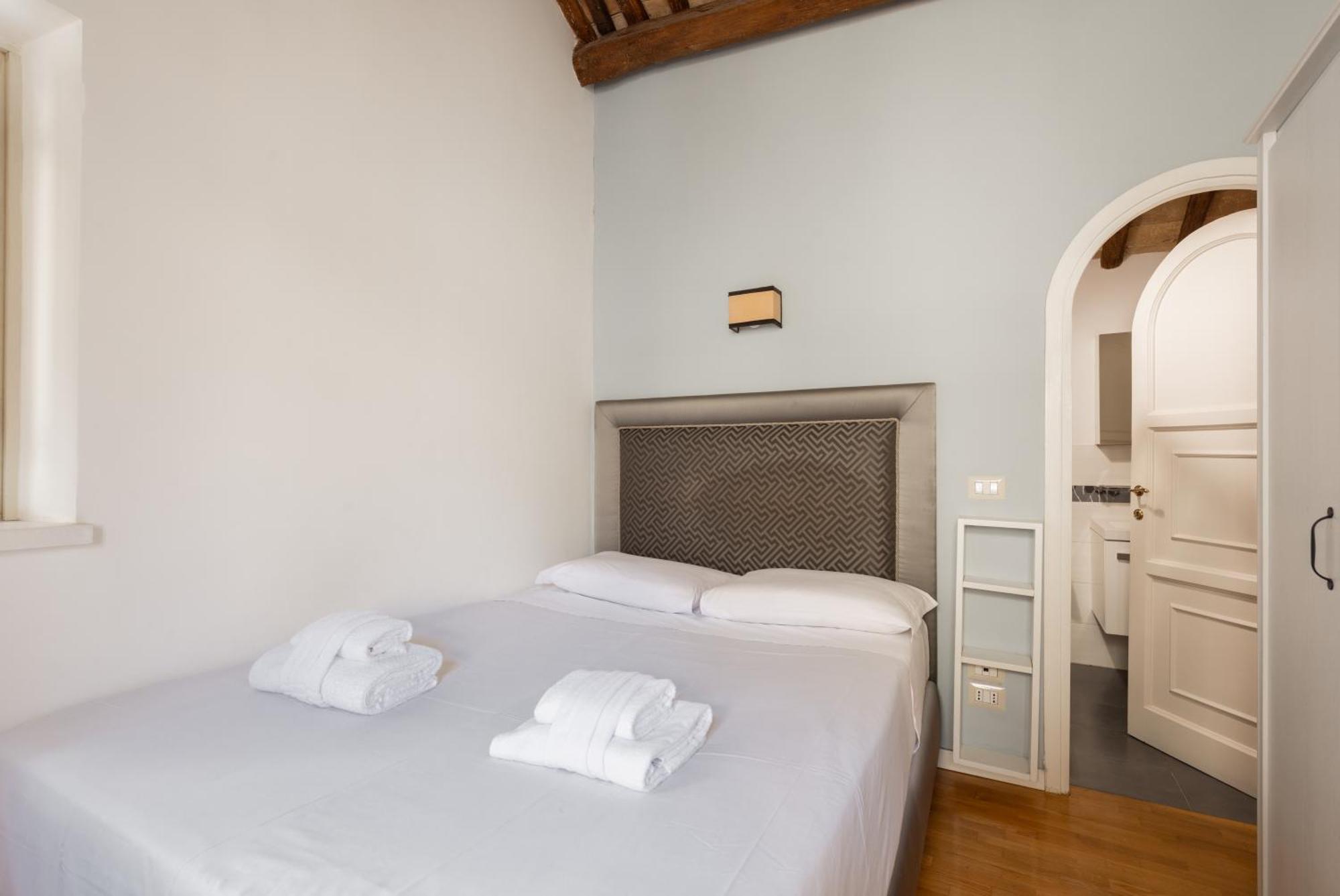Pavone Centre Romantic Apartment 외부 사진